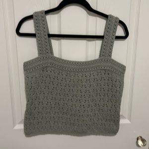 Vince sweater size L. NWT